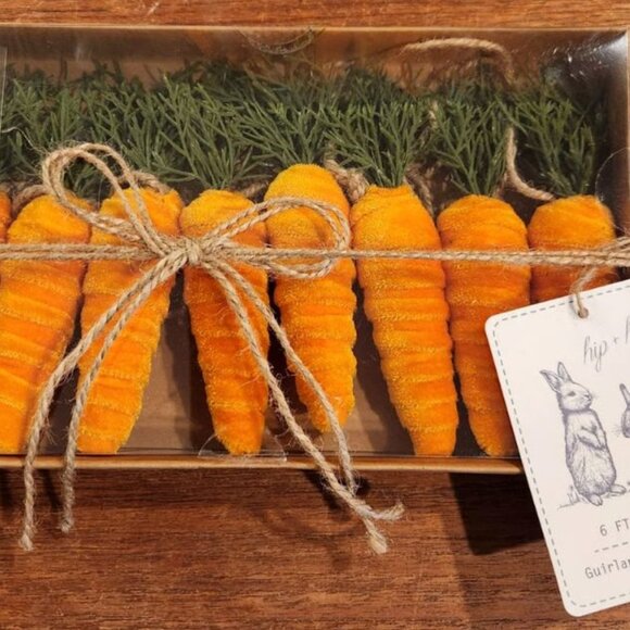 NIB HIP + HOP CHENILLE CARROT 6 FT GARLAND EASTER/SPRING - Picture 1 of 1